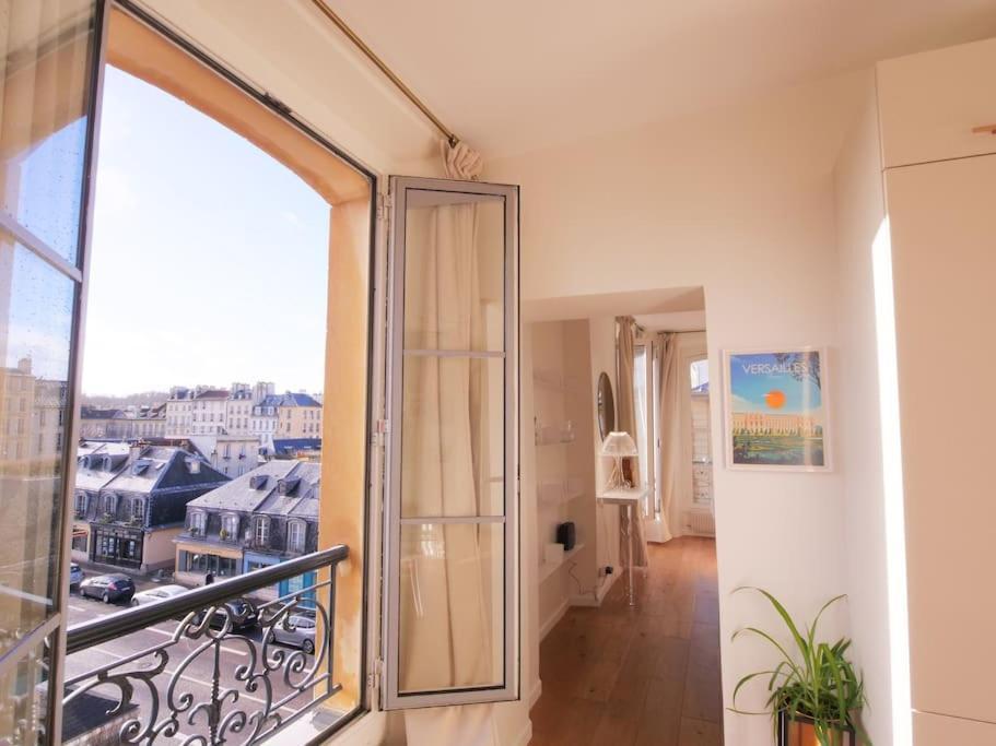 Charme Et Modernite Au Coeur Du Quartier St Louis Apartment Versailles Exterior foto