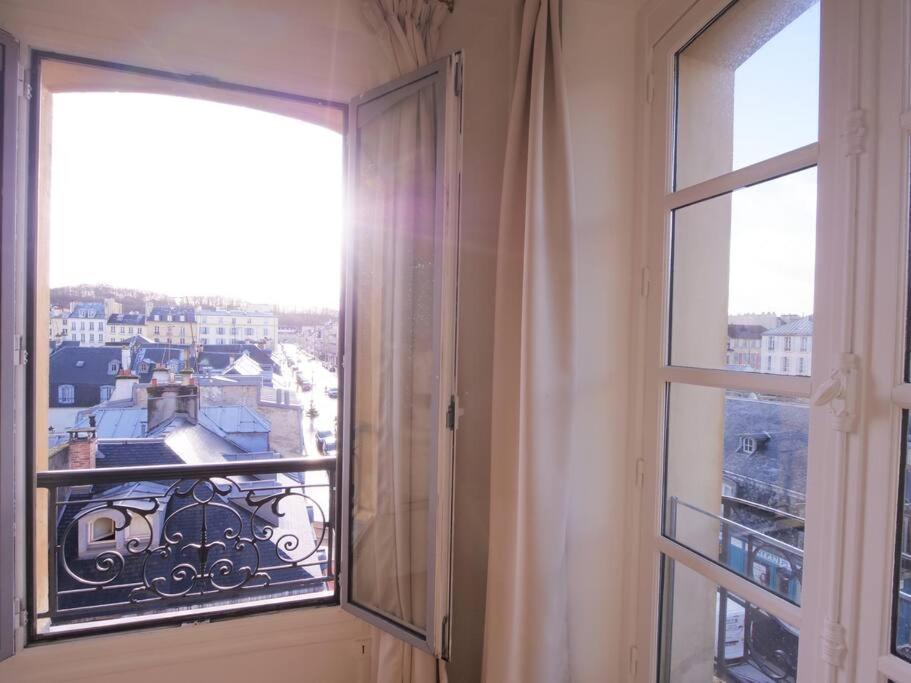 Charme Et Modernite Au Coeur Du Quartier St Louis Apartment Versailles Exterior foto